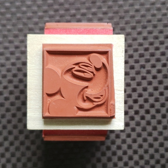 Mickey Faces Rubber Stamper Cube•4 Images On 1 Block•Rubber Stampede•Walt Disney - Picture 4 of 9